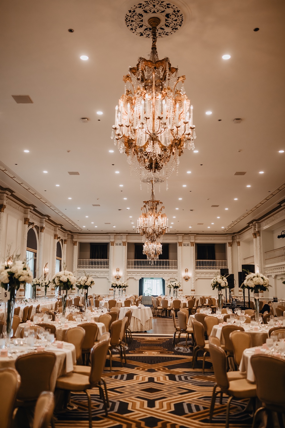 Best Intimate Wedding Venues In or Near Seattle, WA